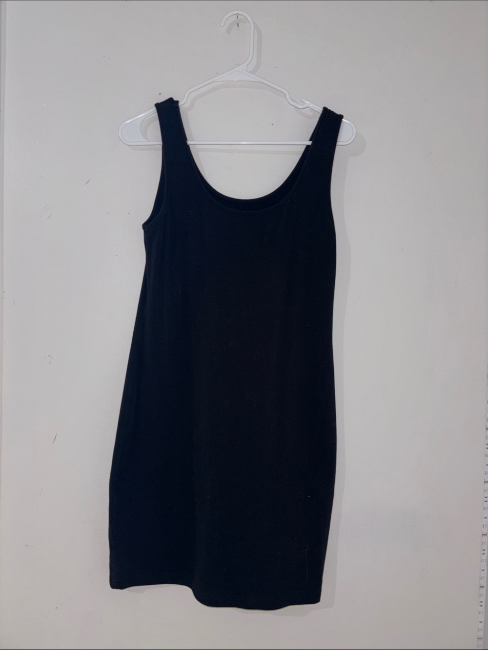 SHEIN Black Sleeveless Scoop Neck Mini Dress